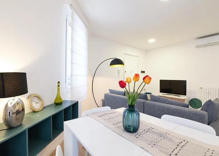 Appartement Primopiano - Savona A Milaan